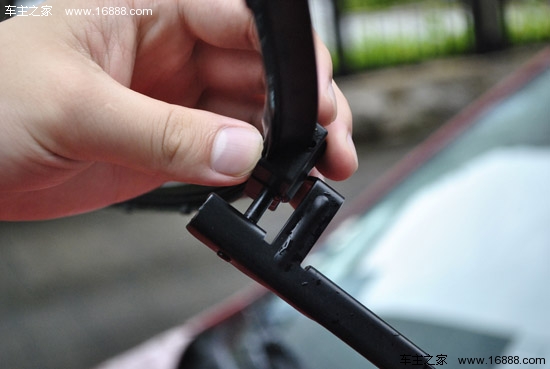 車のメンテナンスの常識：定期的に交換する必要があるいくつかの部品
