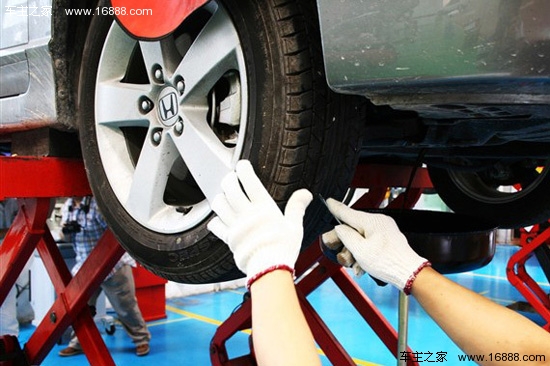 暑さに別れを告げる！ あなたの車が秋に行う必要があるそれらのチェックについて話してください