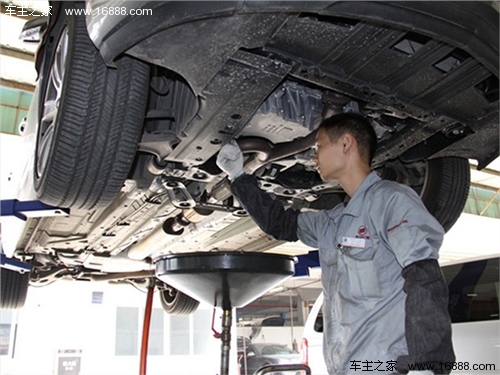 オイル漏れは車の性能に影響を与える