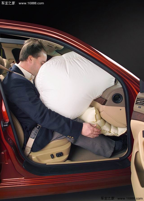 無視していること、車のエアバッグのメンテナンスについて教えてください 無視していること、車のエアバッグのメンテナンスについて教えてください