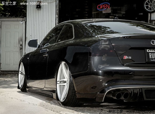 これは態度です。 HellaFlush の変更スタイルの詳細な説明