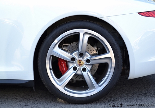 タイムリーなメンテナンスを実施し、車のメンテナンス計画と手配の仕方を指導します。 タイムリーなメンテナンスを実施し、車のメンテナンス計画と手配の仕方を指導します。